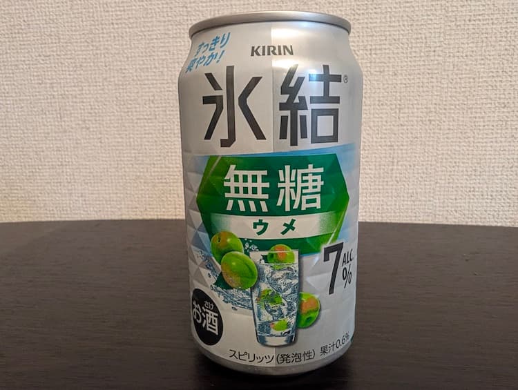 キリン氷結無糖ウメの缶の表面